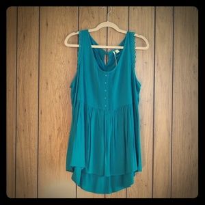 🌻Lauren Conrad Sleeveless Blouse 🌻